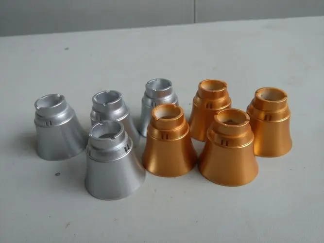五金件噴漆產生的廢氣應該怎么處理呢？